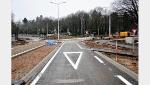 Artikel in Hoog en Laag over rotonde Heelsum